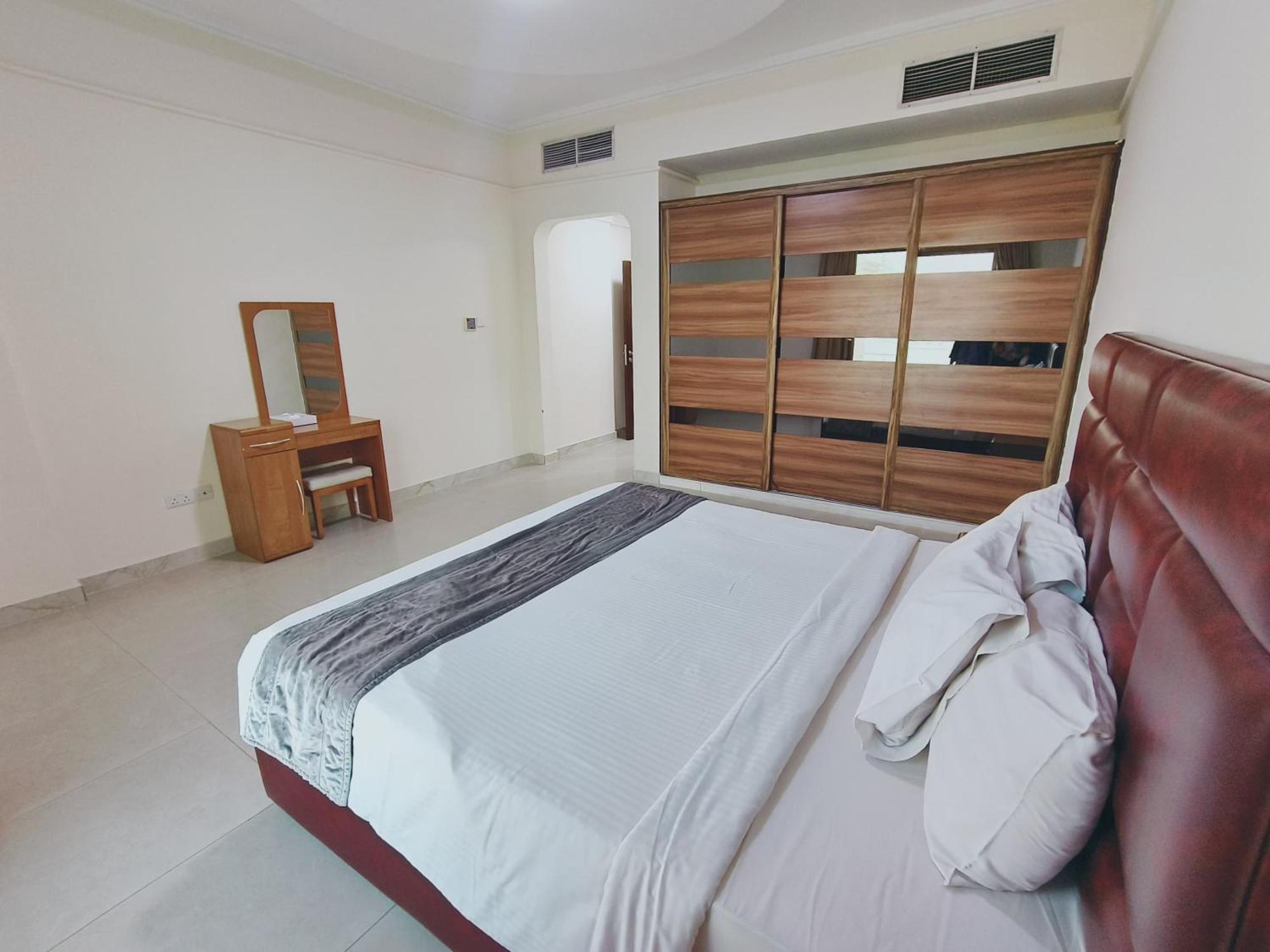 Marina Tower Hotel Manamah Buitenkant foto