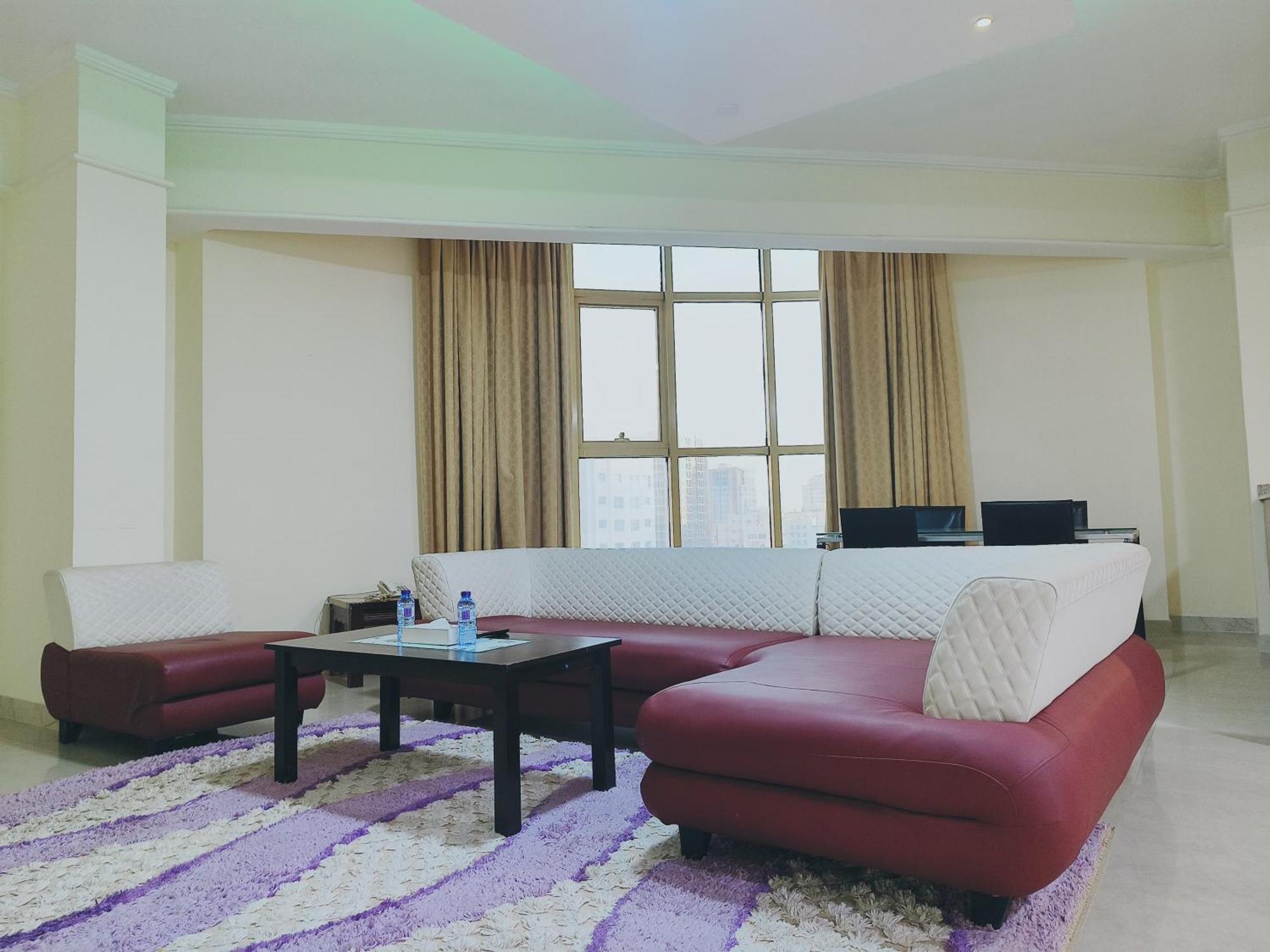 Marina Tower Hotel Manamah Buitenkant foto